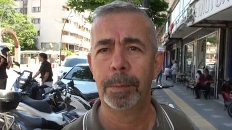 Somalı emekliler: "Kurban mı keselim, toruna harçlık mı verelim?"