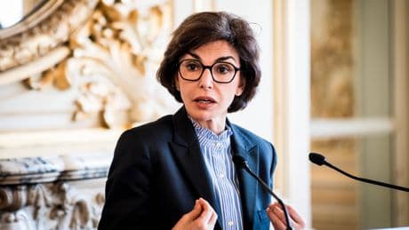 « Le Tout sauf Dati n’existe pas » : à Paris, vers un ralliement à reculons