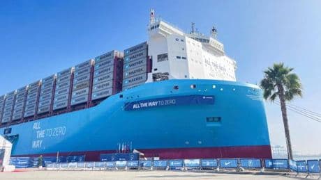 Tregua Usa-Cina, dazi ridotti del 115% per tre mesi. E Trump attacca l’Europa: “È peggio di Pechino”