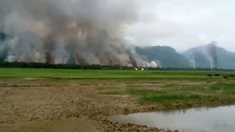 Myanmar'da ordusu sivilleri hedef aldı! 32 kişi hayatını kaybetti