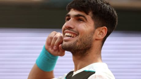 Alcaraz gana su segundo Roland Garros tras doblegar a Sinner