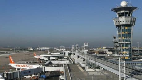 Luftfahrt: Technische Störung der Flugverkehrskontrolle sorgt für zahlreiche Flugausfälle am Flughafen Paris-Orly