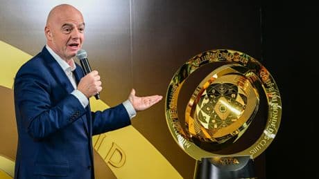 Messi da el pistoletazo de salida al Mundial de Clubes