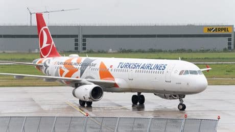 Rettungsflieger gelandet, aber … - Afghanen verpassen Flug, weil sie shoppen waren