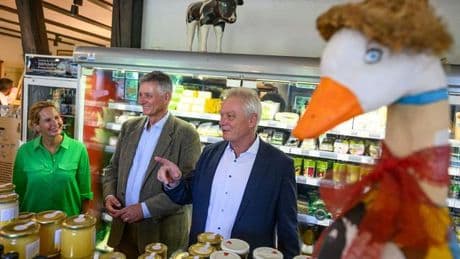 Ernährung: Agrarminister Rainer serviert Gästen wieder Fleisch