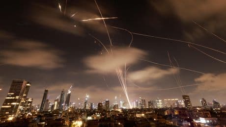 Iran : que sont les armes électromagnétiques que le pays chercherait à développer ?