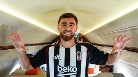 Orkun Kökçü'den Beşiktaş sözleri! Uçaktan paylaşıldı...