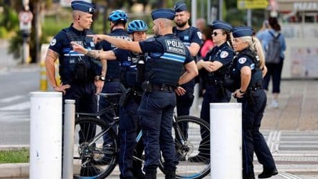 Francia impulsa una estructura judicial para combatir la mafia en Córcega