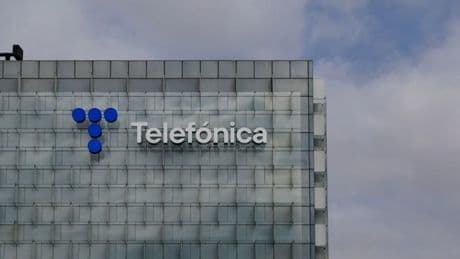 Telefónica investiga un 'hackeo' en Movistar que afecta a datos de clientes