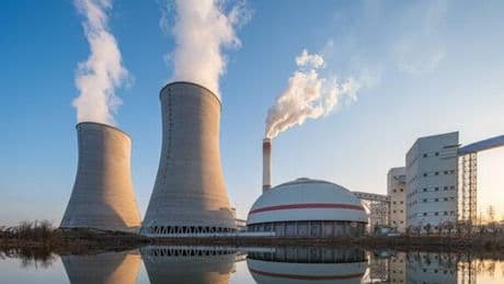 L'Italia nell'Alleanza Ue per il nucleare. Pichetto: «Produzione al via entro il 2050»