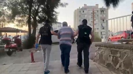 3 ilde MLKP operasyonu! İzmir'de ESP binasına baskın yapıldı