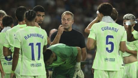 El Barça se va de Valencia con una lección que aprender y una duda sobre el reglamento: “No entiendo lo de las manos”