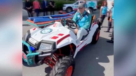 Bakan Memişoğlu'ndan "sedyeli ATV ambulansa" ilişkin videolu paylaşım