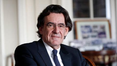 Luc Ferry : «Ce gouvernement continue d’ignorer l’IA»