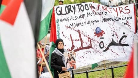 Protest: Getötete Journalisten in Gaza: 250 protestieren in Berlin