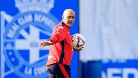 Gilsanz, sobre el penalti no pitado en Riazor: "La culpa es de Villares por no tirarse"