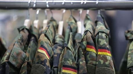 Verteidigung: Ringen um Wehrgesetz: Nach Kabinettsbeschluss nachschärfen?