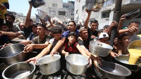 Génocide à Gaza : face à la famine orchestrée par Israël, les organisations humanitaires tentent de limiter le désastre