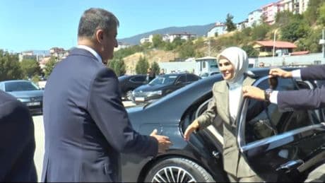 Aile Bakanlığı’na 400 milyonluk araç filosu