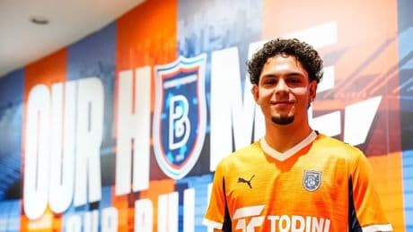 RAMS Başakşehir, Tuğra Turhan'ı transfer etti!