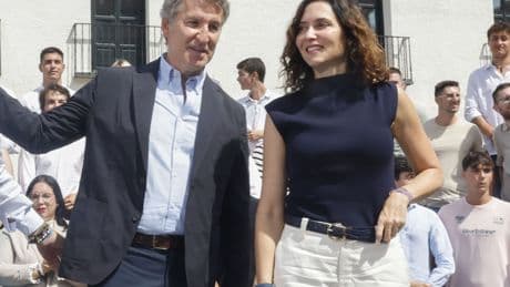 Feijóo se apoya en Ayuso para frenar a Vox