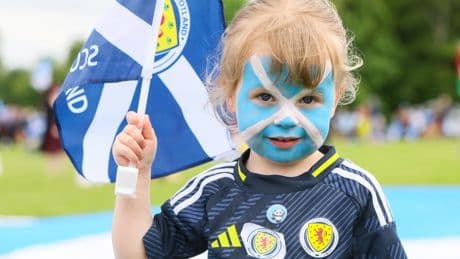 Report: Scots 'happier than those in England and Wales'
