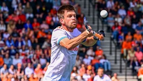 Hockeyers weer met shoot-outs langs Argentinië in Pro League, mijlpaal Brinkman