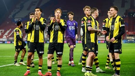 Dit betekent het intrekken van proflicentie voor Vitesse-spelers