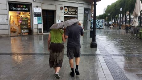 La AEMET anticipa una jornada de extremos: bochorno, calima y nubosidad en varias regiones