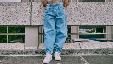 Für Männer & Frauen: Die Baggy-Jeans: Von der Schlabberhose zum Modeklassiker