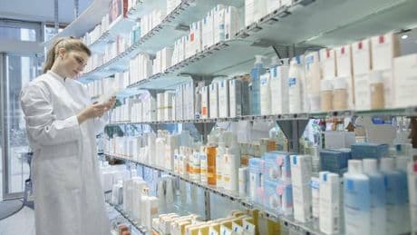 Konsumgüter: Ausweg Apotheke – Kosmetikfirmen investieren verstärkt in wachsenden Milliardenmarkt