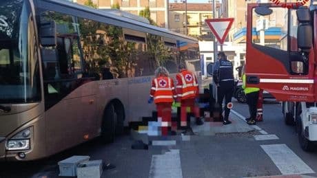 Travolto da bus in monopattino: era al suo primo giorno di lavoro
