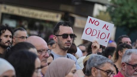 Los mensajes de odio racista pierden la &quot;vergüenza&quot; en las redes: &quot;Cada vez hay más gente sin filtro y hacen mucho ruido&quot;