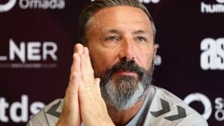 Derek McInnes tells Hearts naysayers his bubble is still 'absolutely bubbling' as negativity’s banished