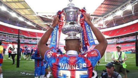 Premier Lig ekibi Crystal Palace'a, UEFA'dan şok! Avrupa Ligi'ne gidemeyebilir...