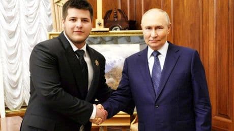 Kadírov, el aliado más violento de Putin, coloca a su hijo de 17 años en la línea de sucesión en Chechenia ante su enfermedad