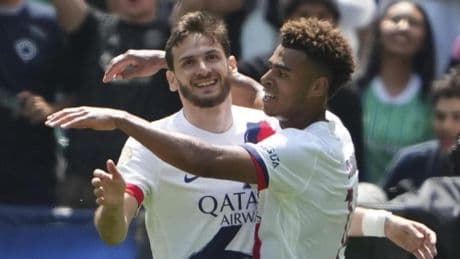 Así ha sido el curioso gol 100 del Mundial de Clubs, obra de Kvaratskhelia