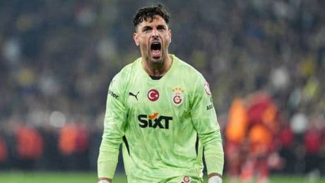 Günay Güvenç, Galatasaray kalesinde güven veriyor