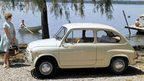Fiat 600, quell'automobile che serviva per guidare verso il boom economico