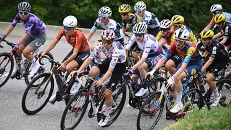 LIVE Tour de France Femmes: valpartij geletruidraagster Le Court; drie Nederlanders in kopgroep