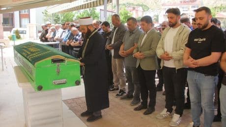 Sivas'ta ilkokul öğrencisinin şüpheli ölümü!