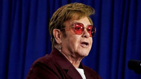 Elton John vuelve a ser número uno en Reino Unido por décima vez: "Estoy asombrado"