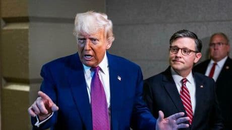 Trump, la call con i leader Ue e il momento in cui è calato il silenzio. Choc Zelensky per le parole su Putin «che vuole la pace»