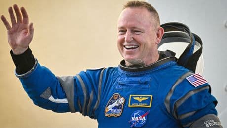 Butch Wilmore, l'astronaute aux 464 jours en orbite, tire sa révérence après le vol Starliner mouvementé