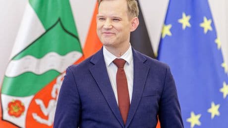 Bundesregierung: Gestern Pandemie-Erklärer, heute Drogenbeauftragter