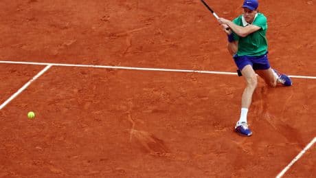 Sinner suma 500 puntos más y saldrá de Wimbledon como número uno
