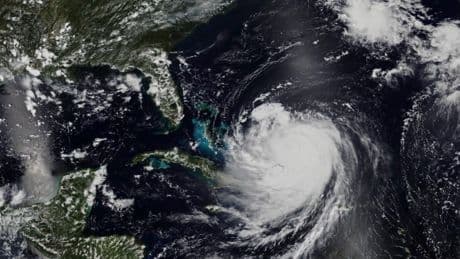 Map shows Hurricane Erin along US East Coast threatening to isolate barrier islands