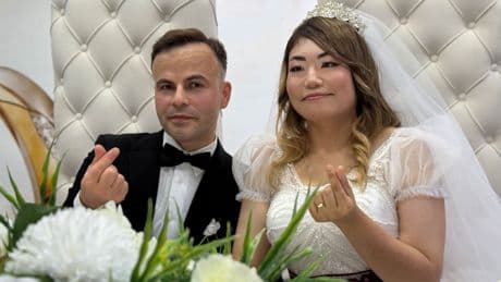 Covid-19 sürecinde başlayan aşk, evlilikle taçlandı: Düzce'ye Japonya'dan gelin geldi