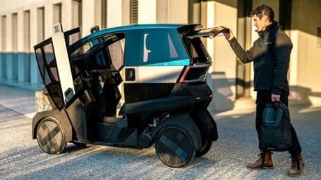 El versátil vehículo eléctrico mitad coche mitad moto al que no solo le gusta la ciudad