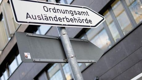 Verwaltung: Ministerium: Technische Probleme bei Ausländerbehörde gelöst